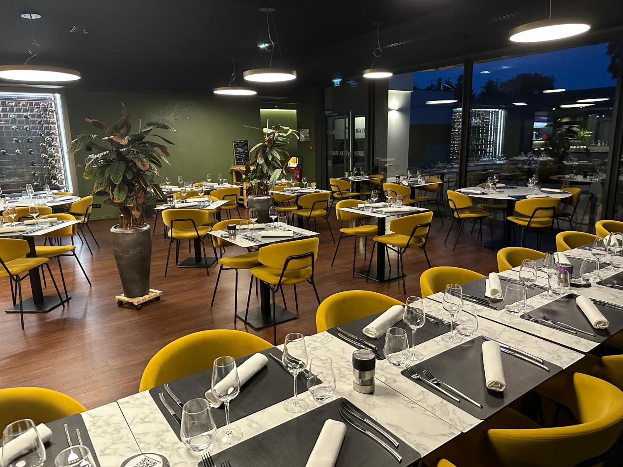 Brit Hotel, Spa & Restaurant - Colmar Est Bischwihr Eksteriør billede