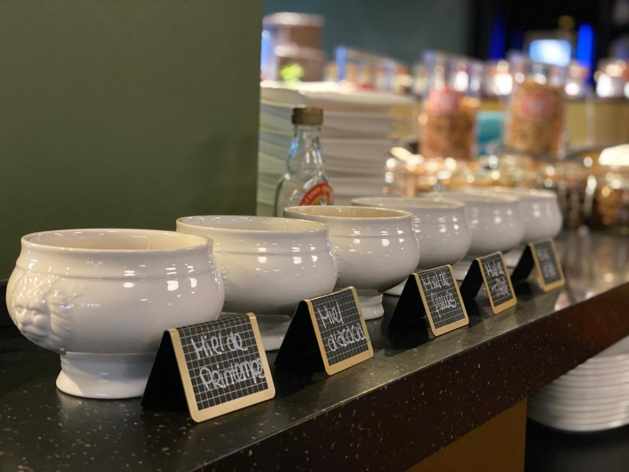 Brit Hotel, Spa & Restaurant - Colmar Est Bischwihr Eksteriør billede